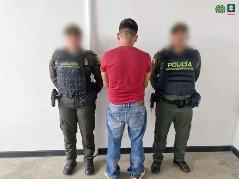 Condenan a más de 30 años a un hombre por el feminicidio de su pareja y ...